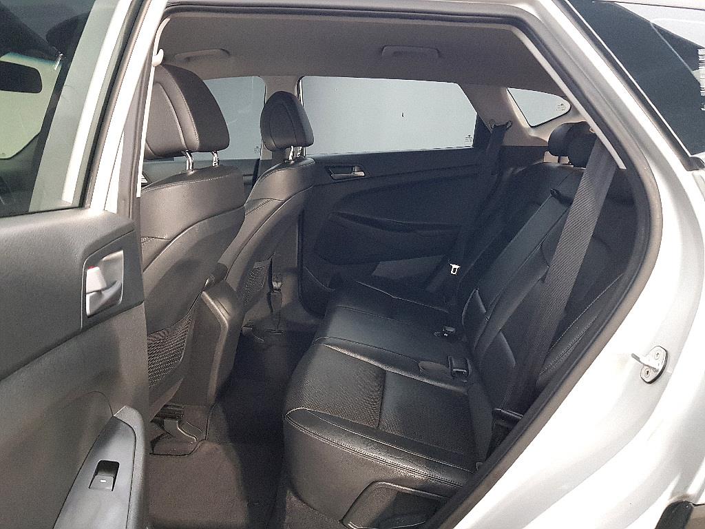 HYUNDAI Tucson - Vista 9