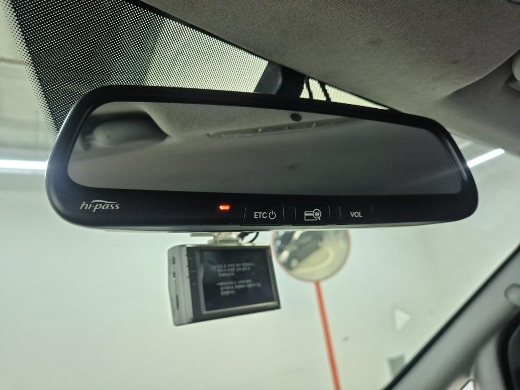 HYUNDAI Starex 2015 Negro - Importación desde Corea - HF Imports Iquique - Foto 15