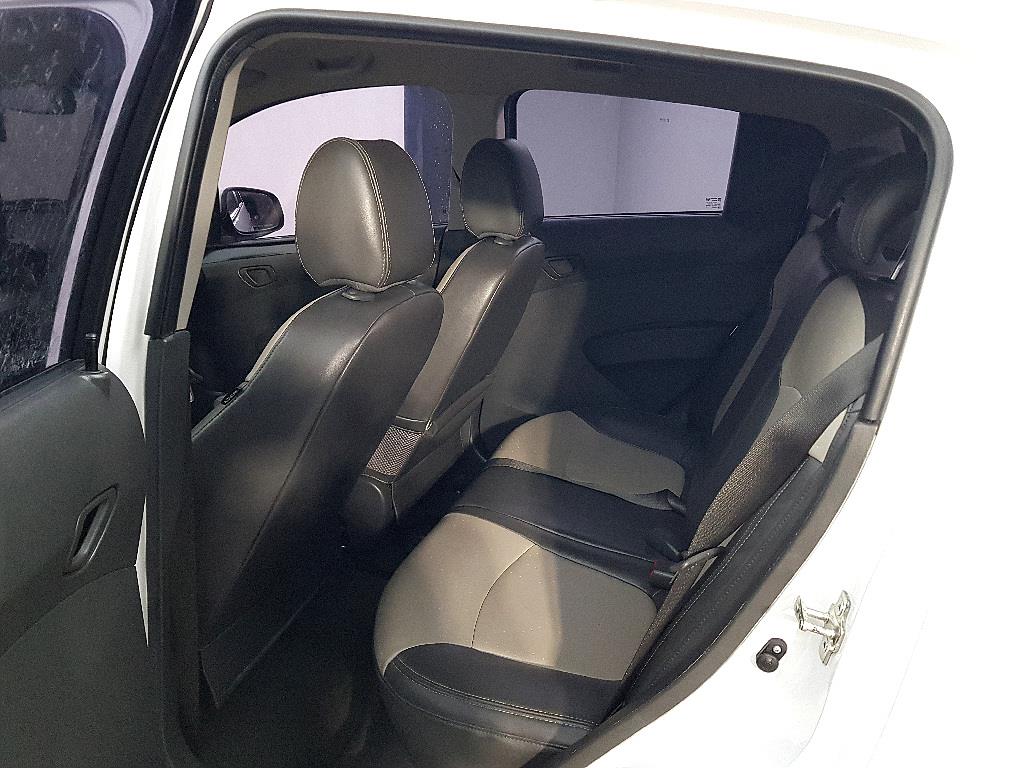 Chevrolet Spark - Vista 9