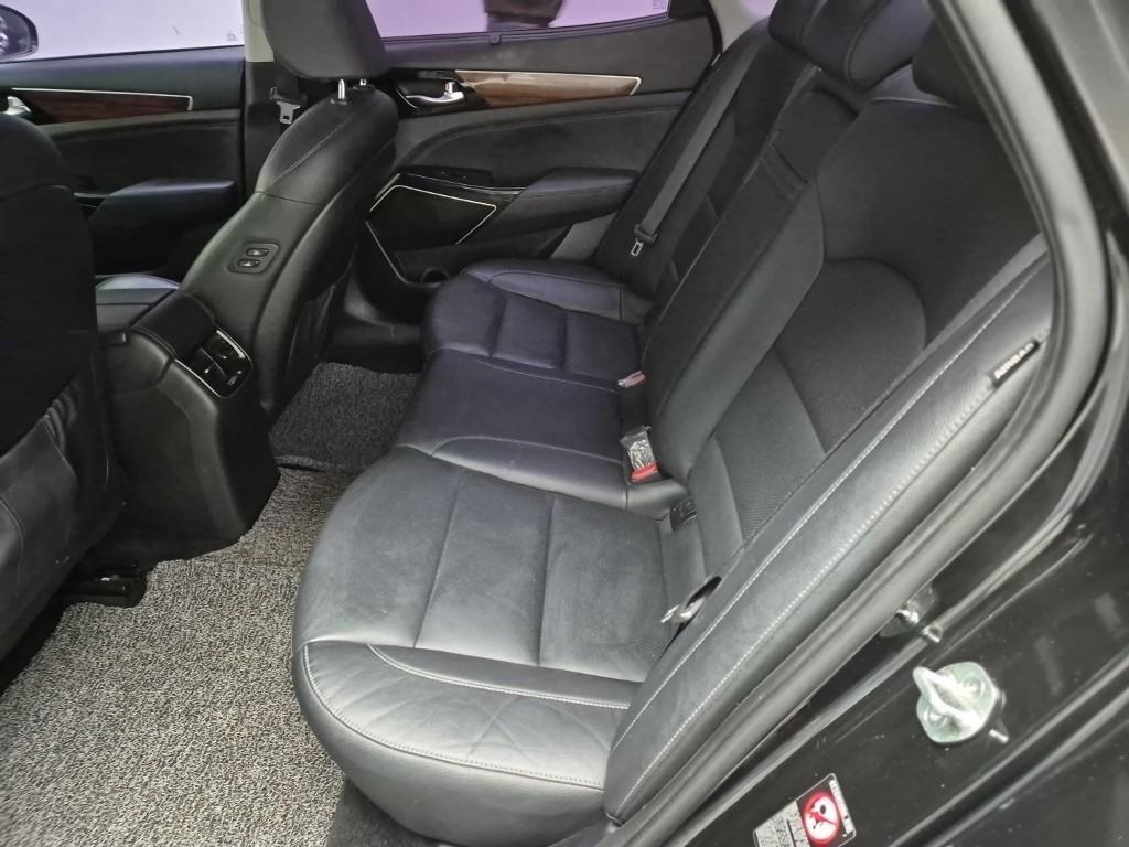 KIA K7 2017 Negro - Importación desde Corea - HF Imports Iquique - Foto 15