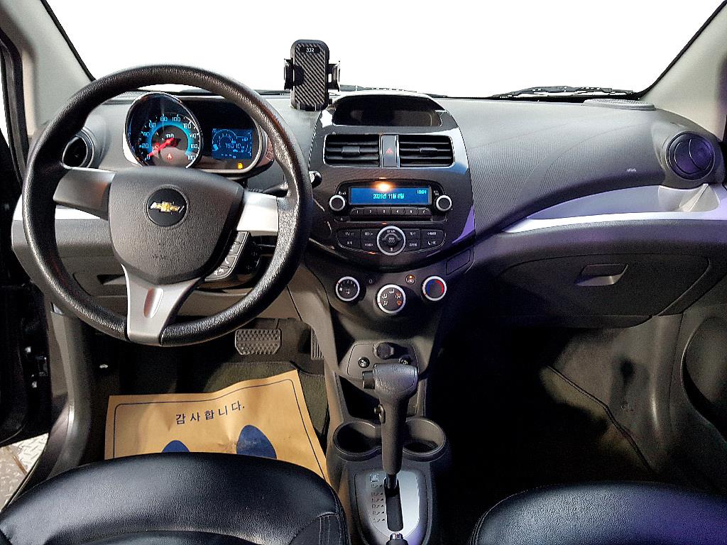 Chevrolet Spark - Vista 5