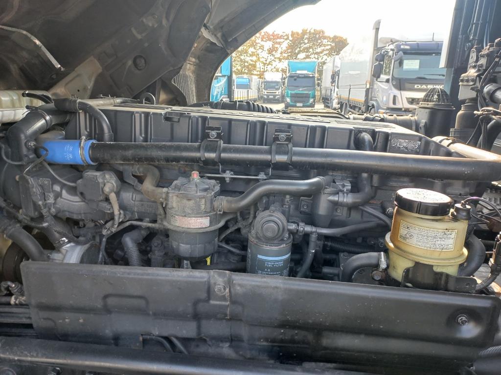 medium and large cargo Cargo - Vista 12