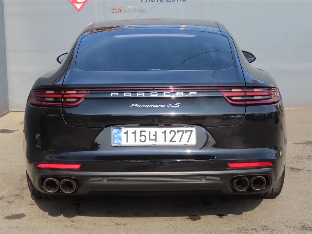 Porsche Panamera - Vista 7