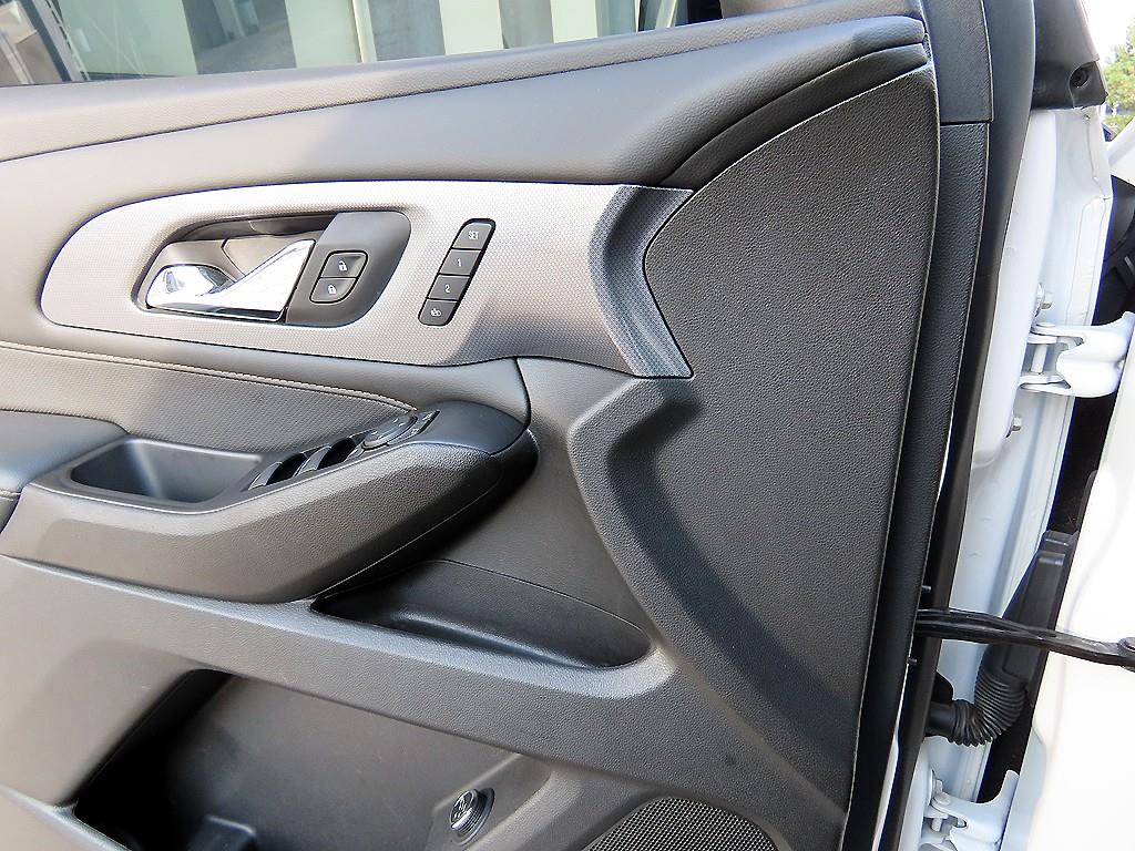 Chevrolet Travers - Vista 11