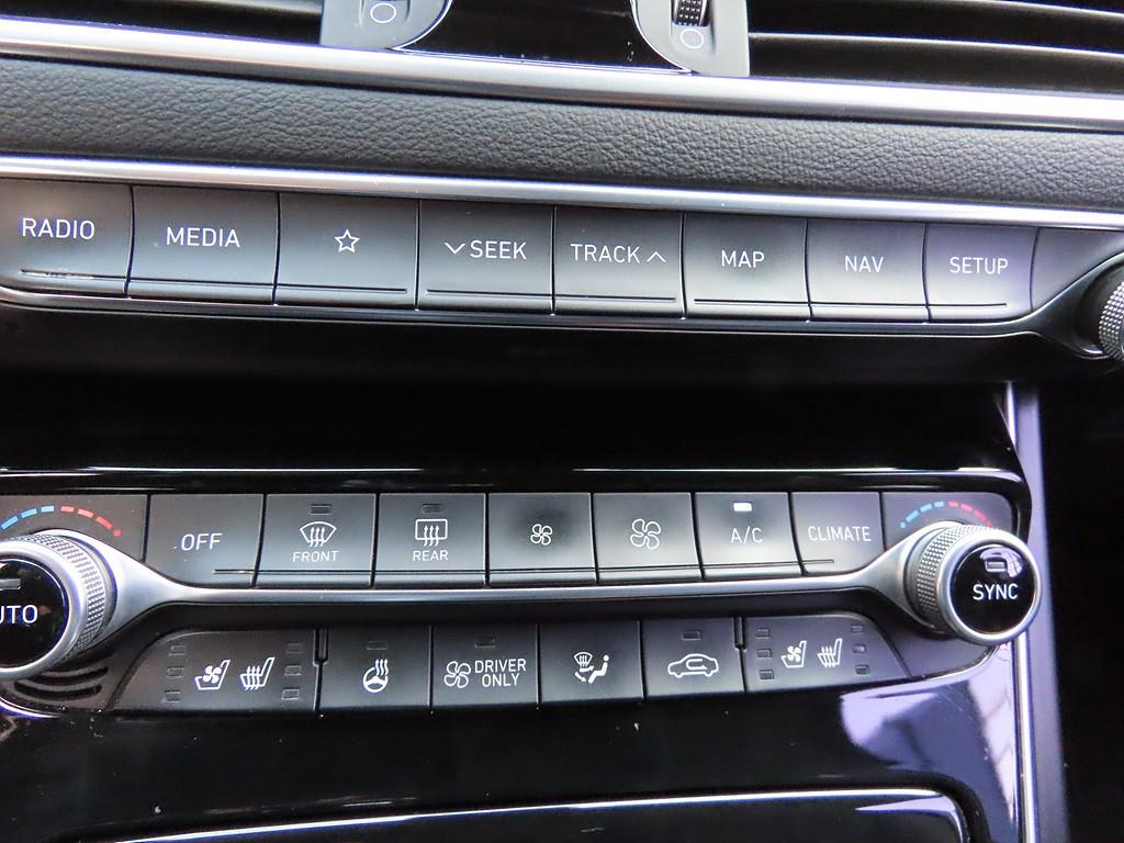 HYUNDAI Grandeur - Vista 12