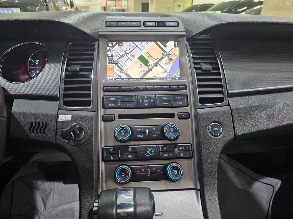 Ford Torus - Vista 8