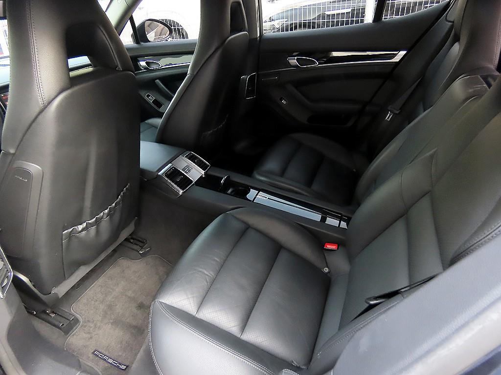 Porsche Panamera - Vista 6