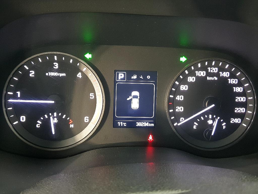 HYUNDAI Tucson - Vista 7