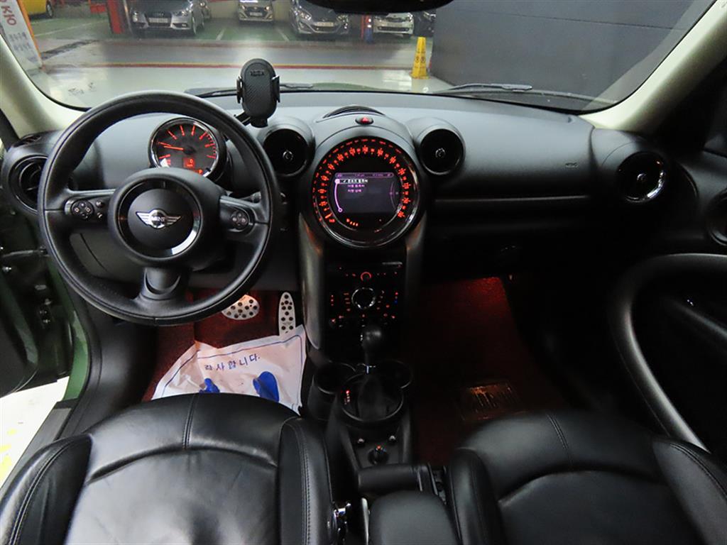 Mini Countryman - Vista 7