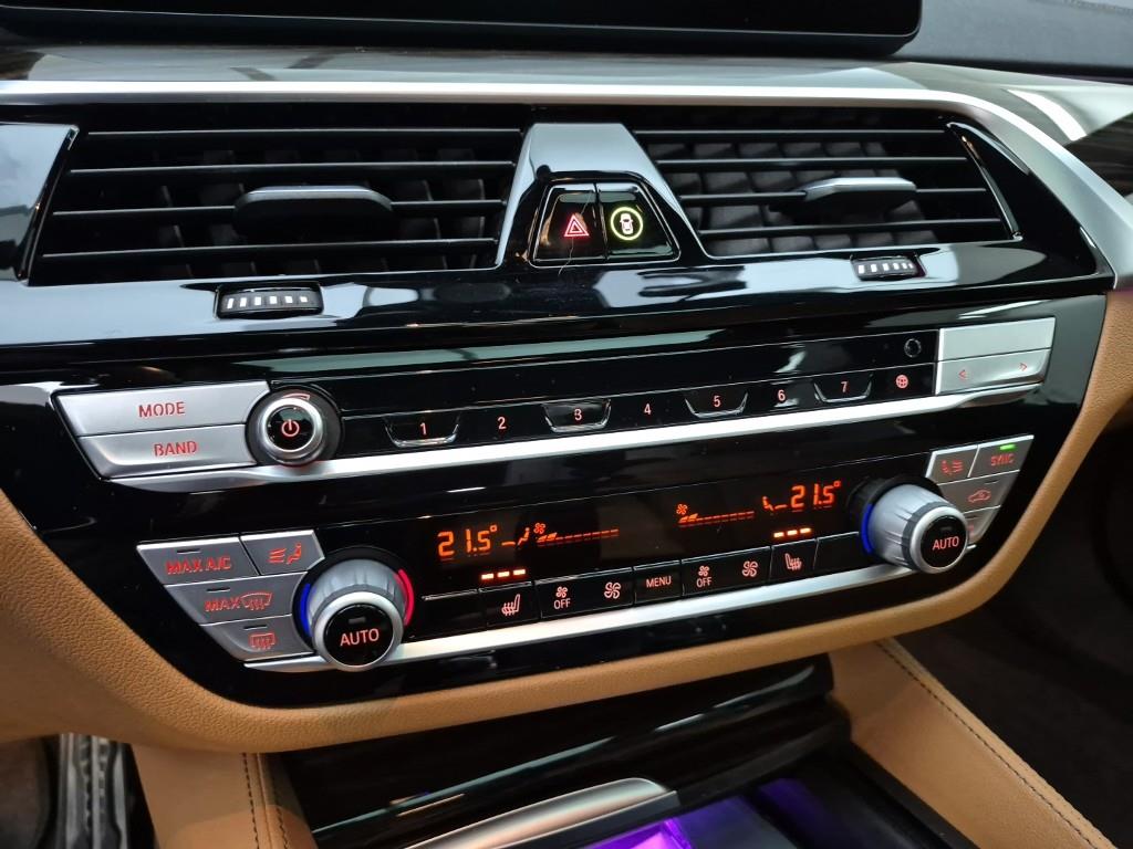 BMW 5 Series - Vista 10