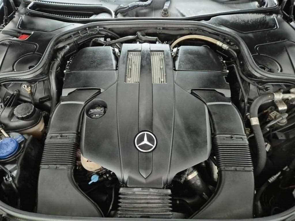 Mercedes Benz S Class - Vista 5