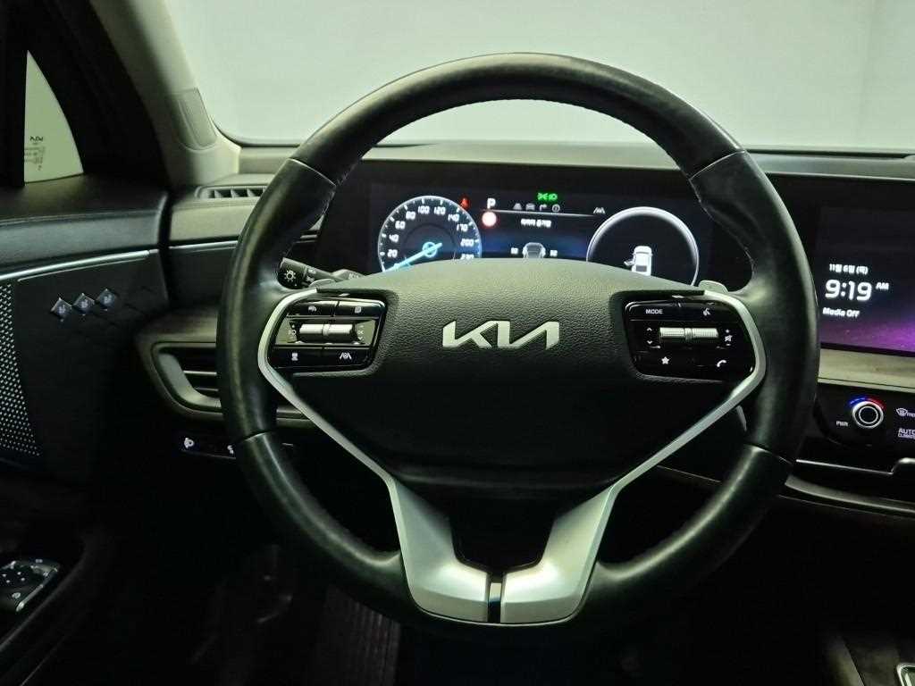 KIA K8 - Vista 9