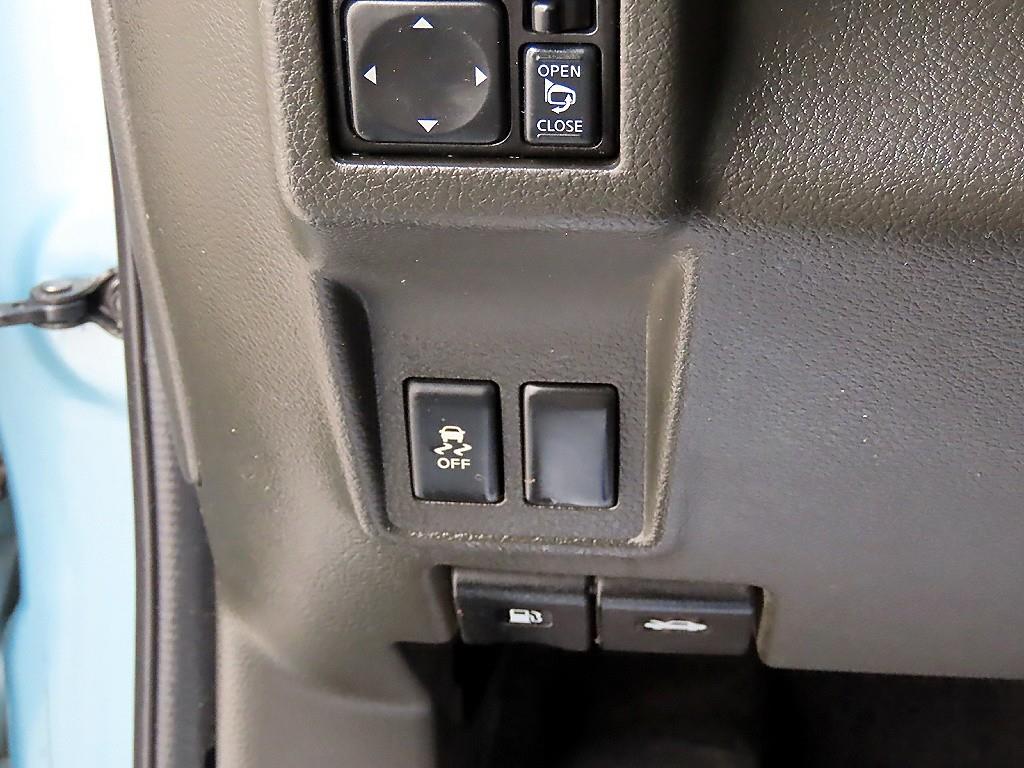 Nissan Cube - Vista 12