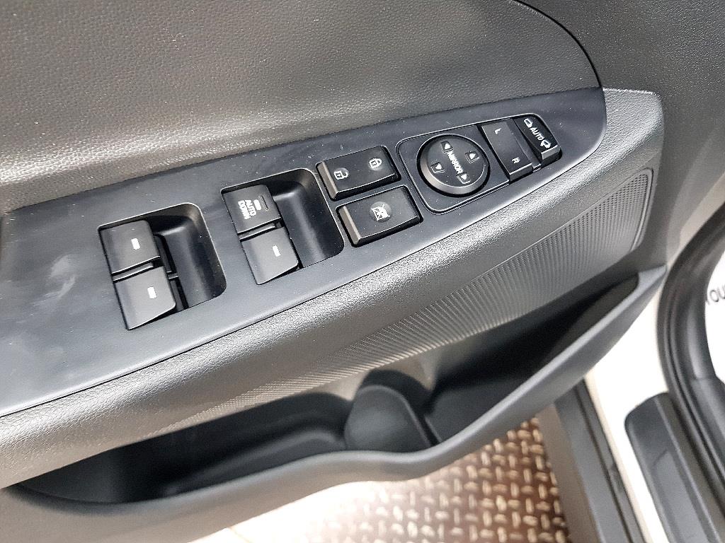 HYUNDAI Tucson - Vista 11