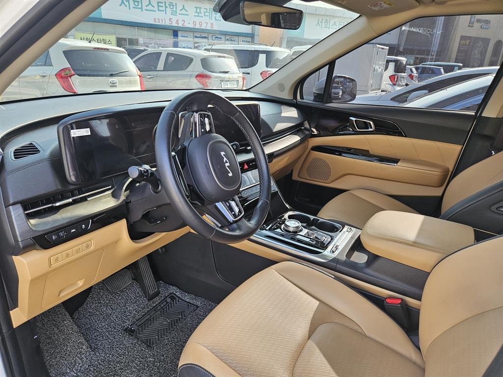 KIA Carnival - Vista 7