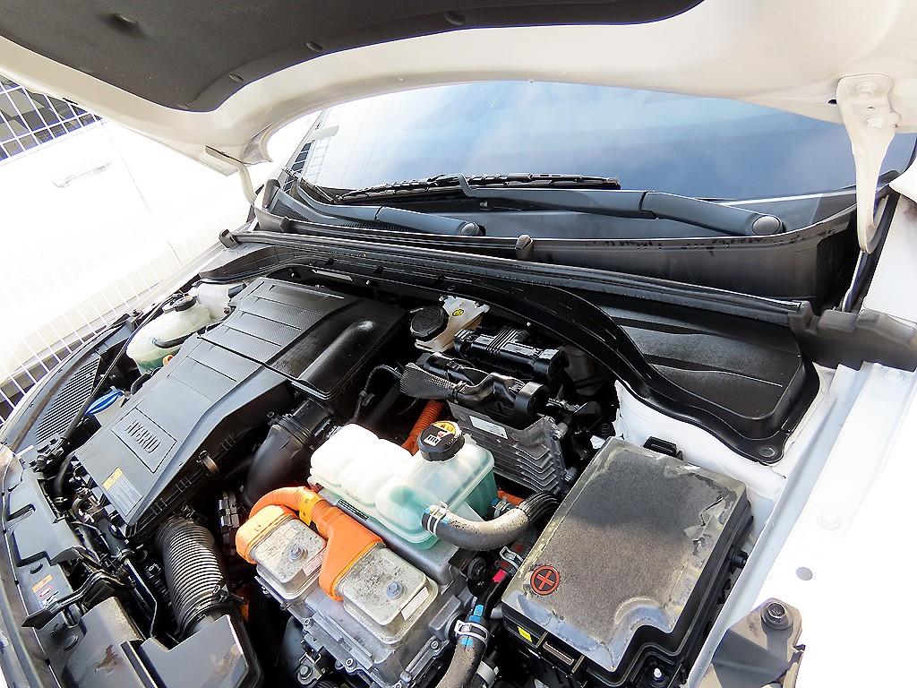 HYUNDAI Ioniq 2020 Blanco - Importación desde Corea - HF Imports Iquique - Foto 19