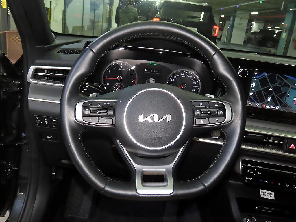 KIA K5 - Vista 8