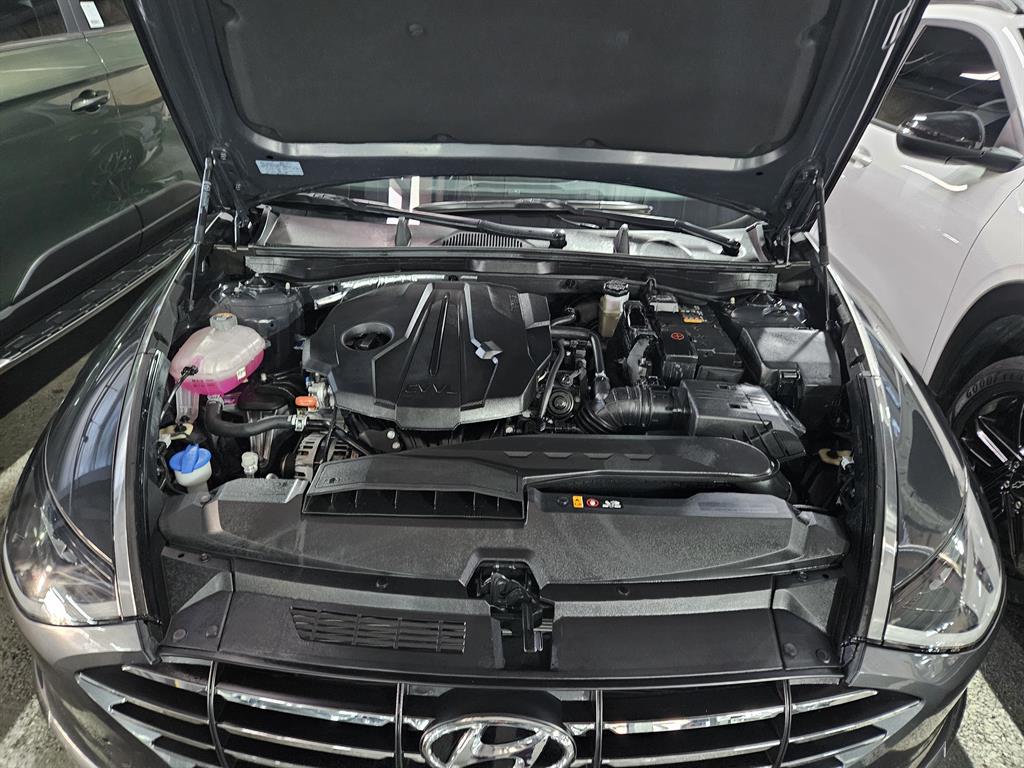 HYUNDAI Sonata - Vista 6