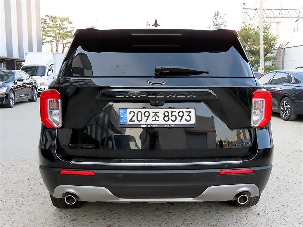 Ford Explorer - Vista 4