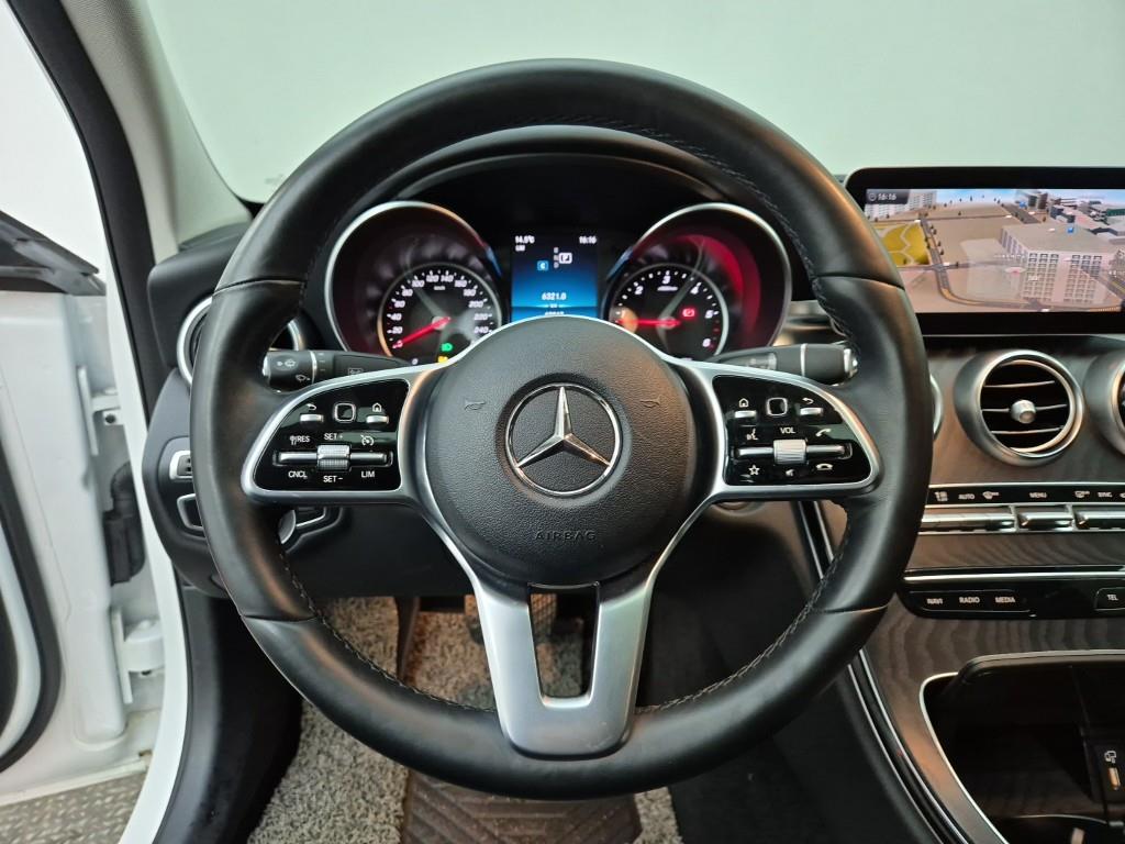 Mercedes Benz C Class - Vista 9