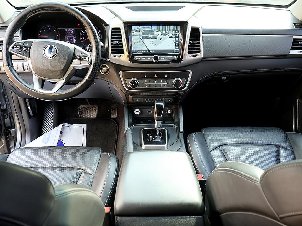 Ssangyong Rexton - Vista 9