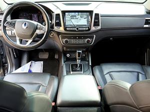 Ssangyong Rexton - Vista 10