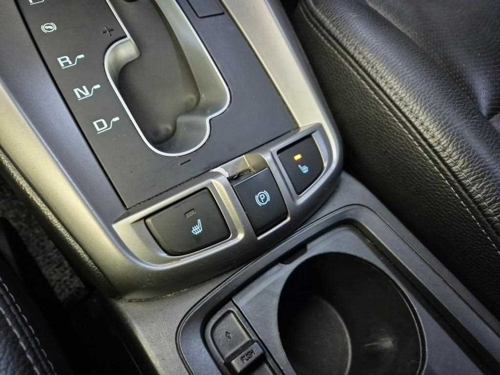 Chevrolet Captiva 2015 Gris - Importación desde Corea - HF Imports Iquique - Foto 16