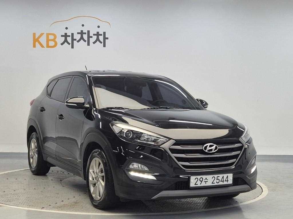 HYUNDAI Tucson - Vista 4