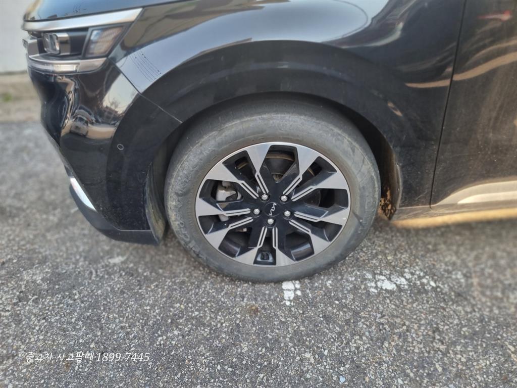 KIA Carnival - Vista 2