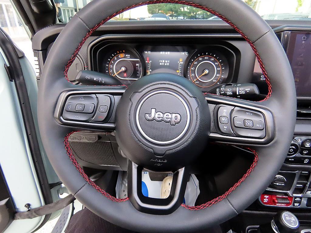 Jeep Wrangler - Vista 8