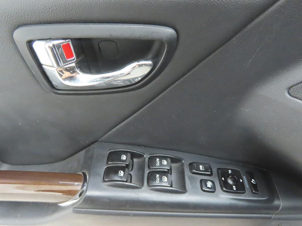 HYUNDAI Grandeur - Vista 9