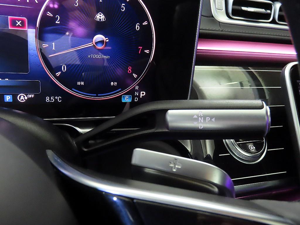 Mercedes Benz S Class - Vista 12