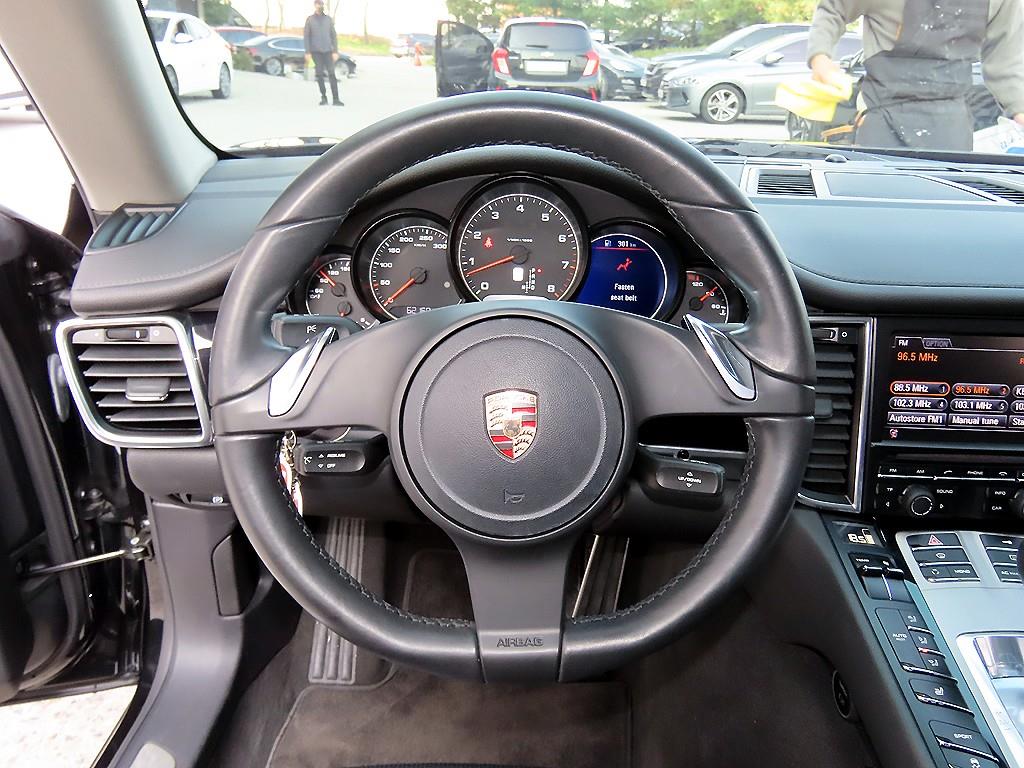 Porsche Panamera - Vista 8