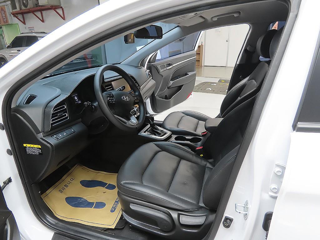 HYUNDAI Avante 2020 Blanco - Importación desde Corea - HF Imports Iquique - Foto 11