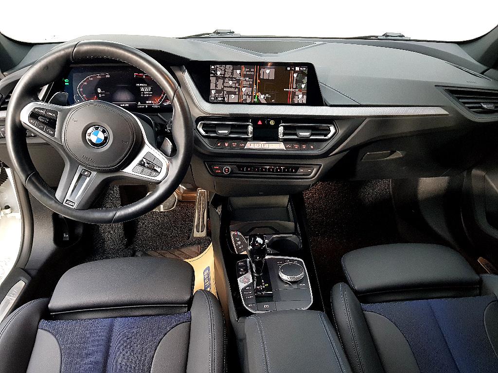 BMW 1 series - Vista 5