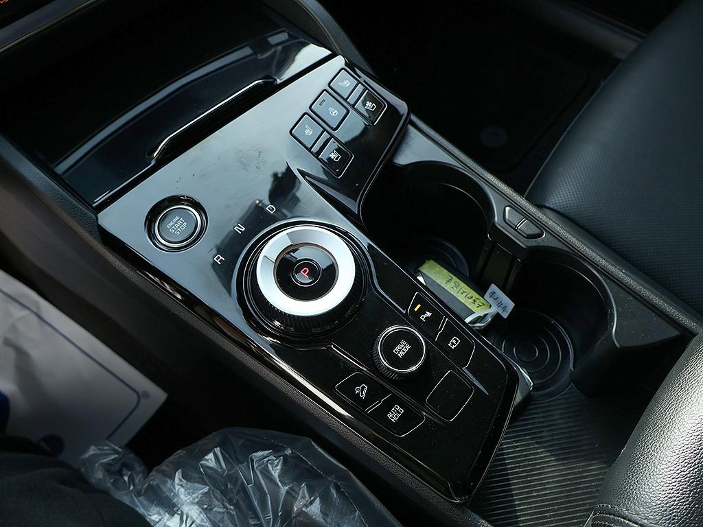 KIA Sportage 2023 Negro - Importación desde Corea - HF Imports Iquique - Foto 7