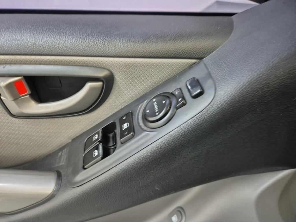 HYUNDAI Starex 2015 Negro - Importación desde Corea - HF Imports Iquique - Foto 17