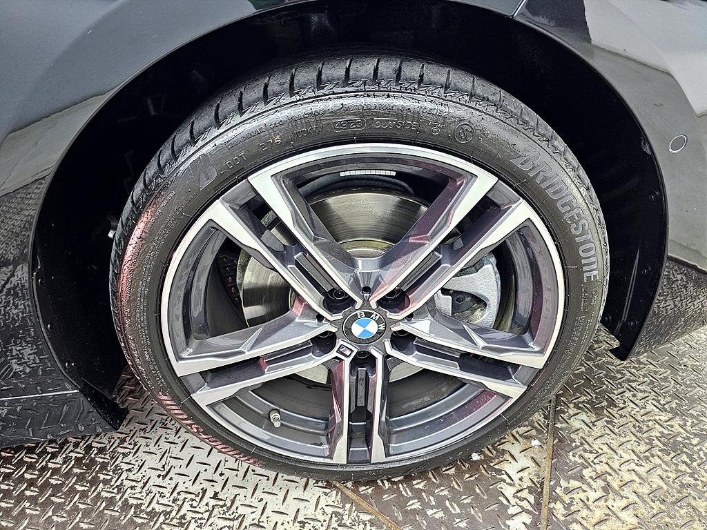 BMW 1 series 2024 Negro - Importación desde Corea - HF Imports Iquique - Foto 20