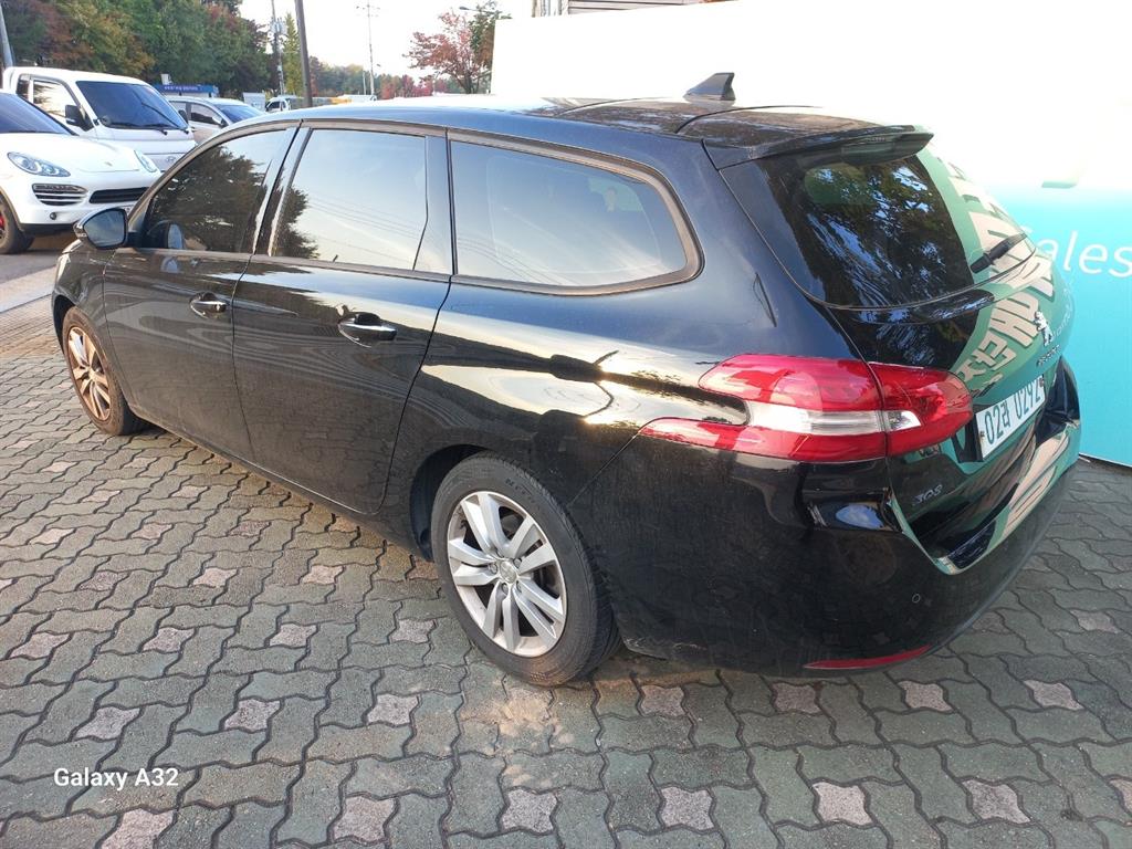 Peugeot 308 - Vista 6
