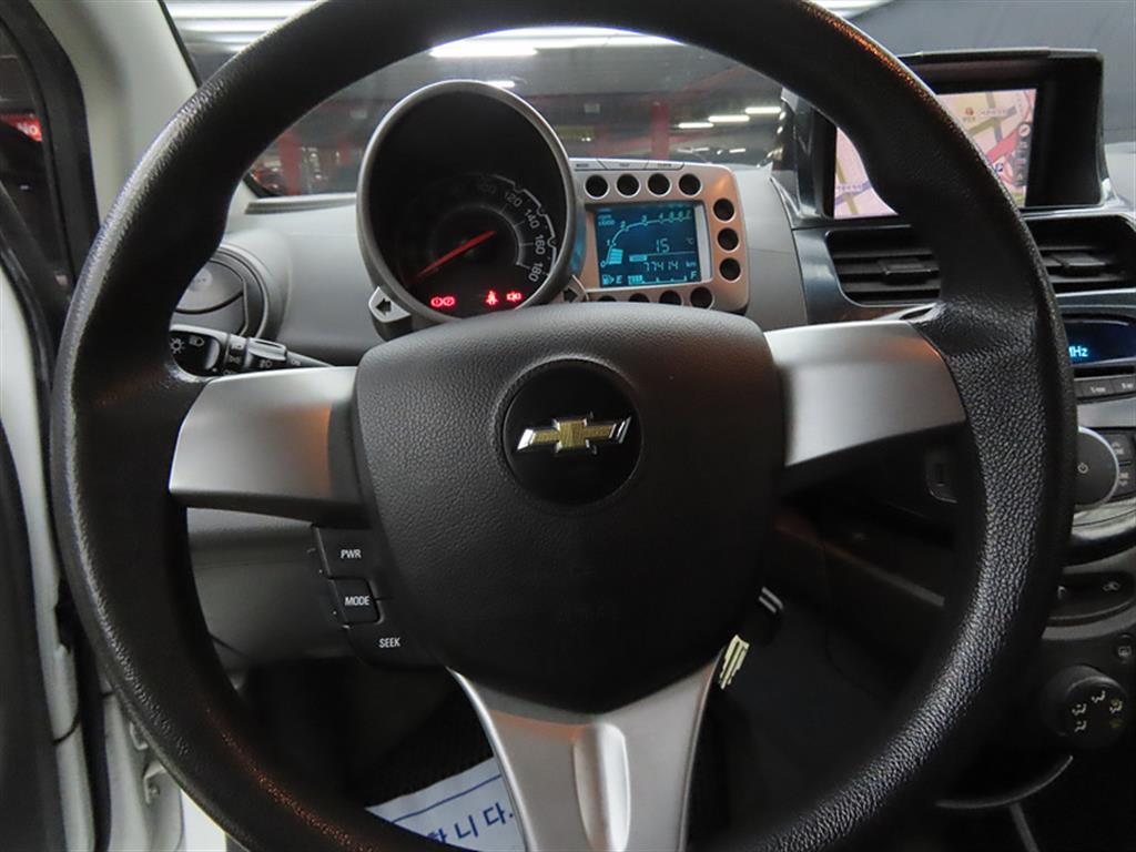 Chevrolet Spark - Vista 8