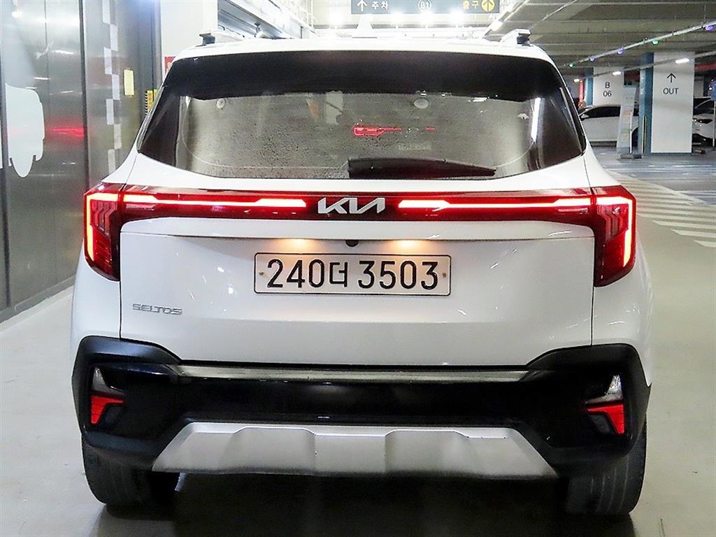 KIA Seltos - Vista 5