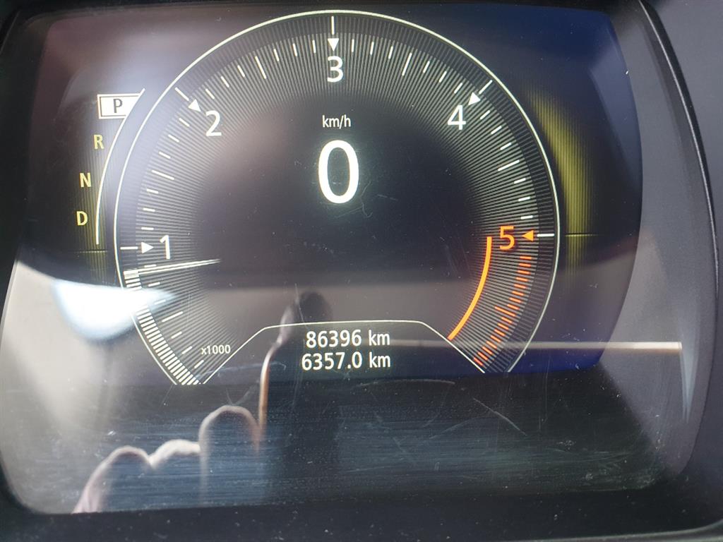 SAMSUNG QM6 - Vista 8