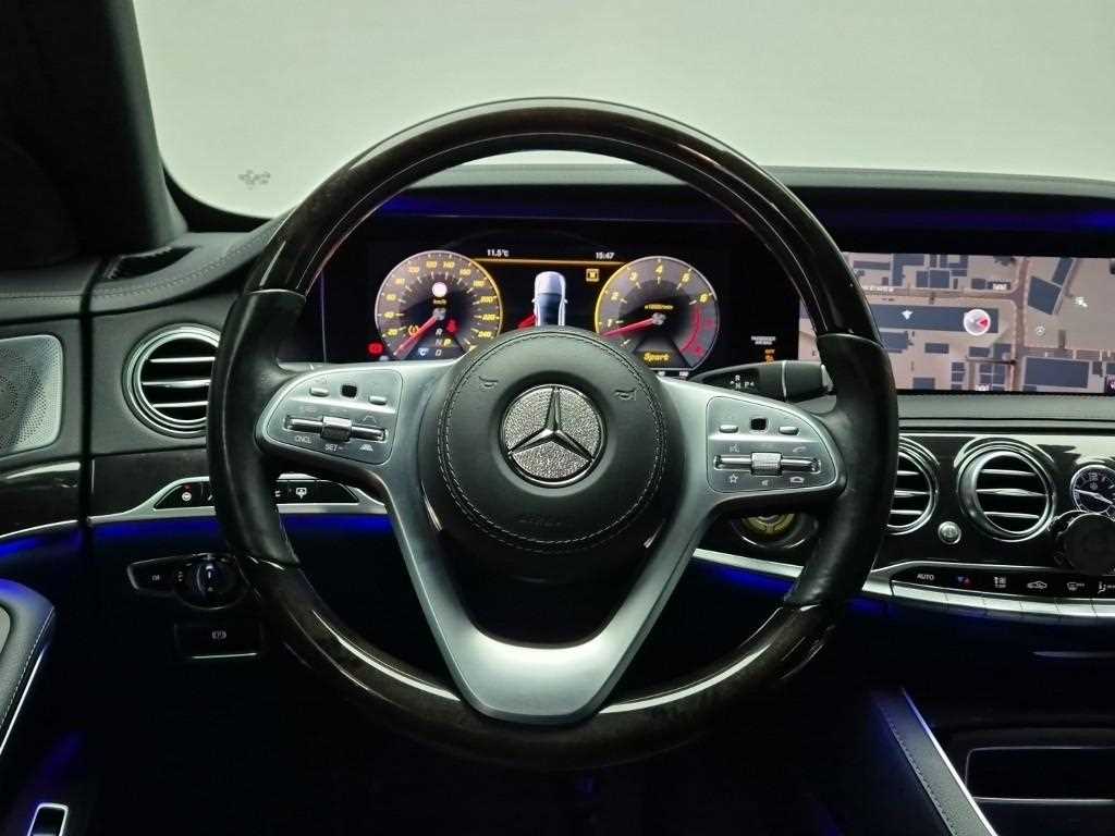 Mercedes Benz S Class - Vista 9