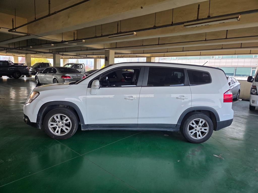 Chevrolet Orlando - Vista 3