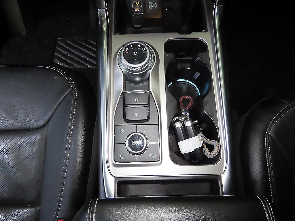 Ford Explorer - Vista 12