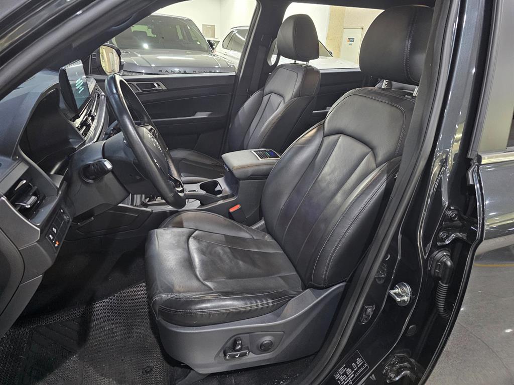 Ssangyong Rexton - Vista 10