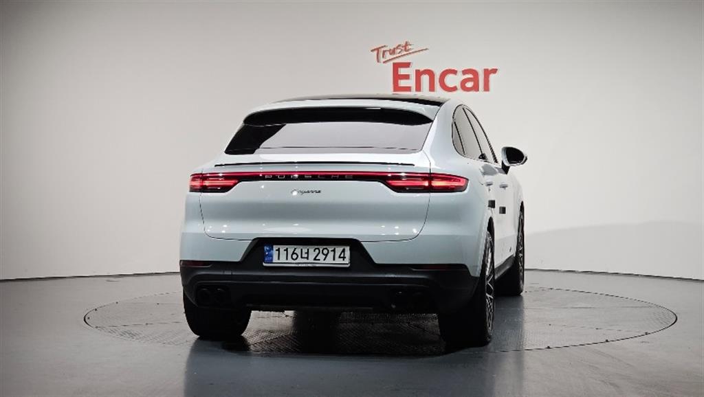 Porsche Cayenne - Vista 4