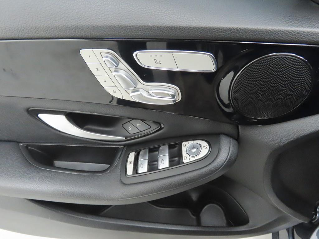 Mercedes Benz C Class - Vista 9