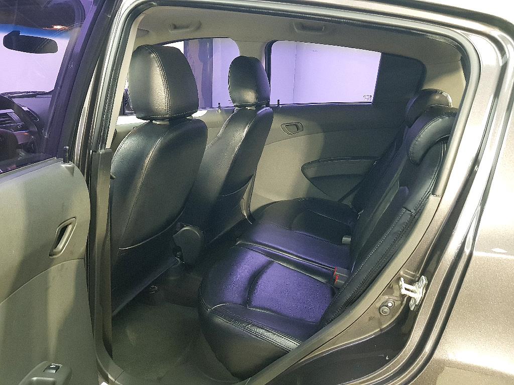 Chevrolet Spark - Vista 9