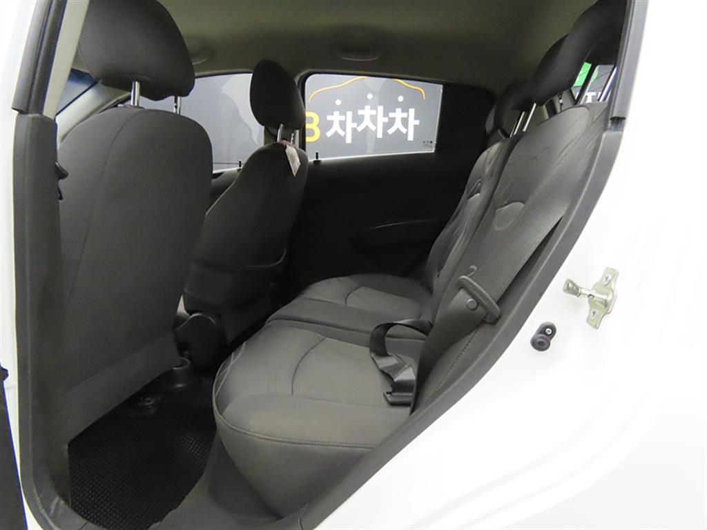 Chevrolet Spark - Vista 6